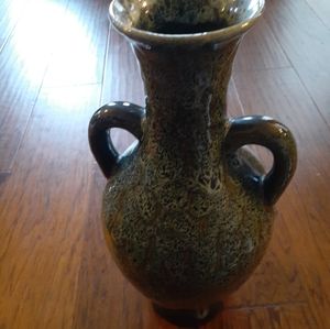 EXQUISITE Signature Home Art Studio Glazed Pottery 17" Dual Handle Palace Vase.